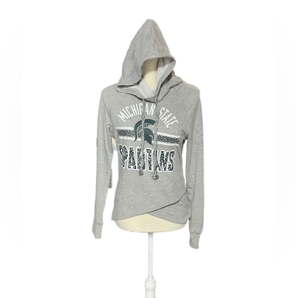 New! Juniors size‎ Medium